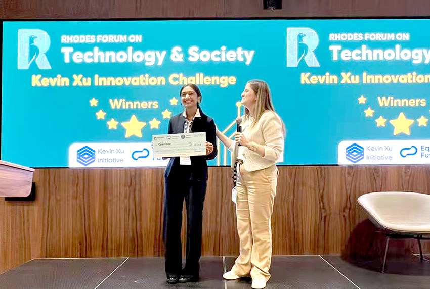 徐鹏创新挑战赛获胜项目OpenDoor：以AI构建社会服务“连接器”